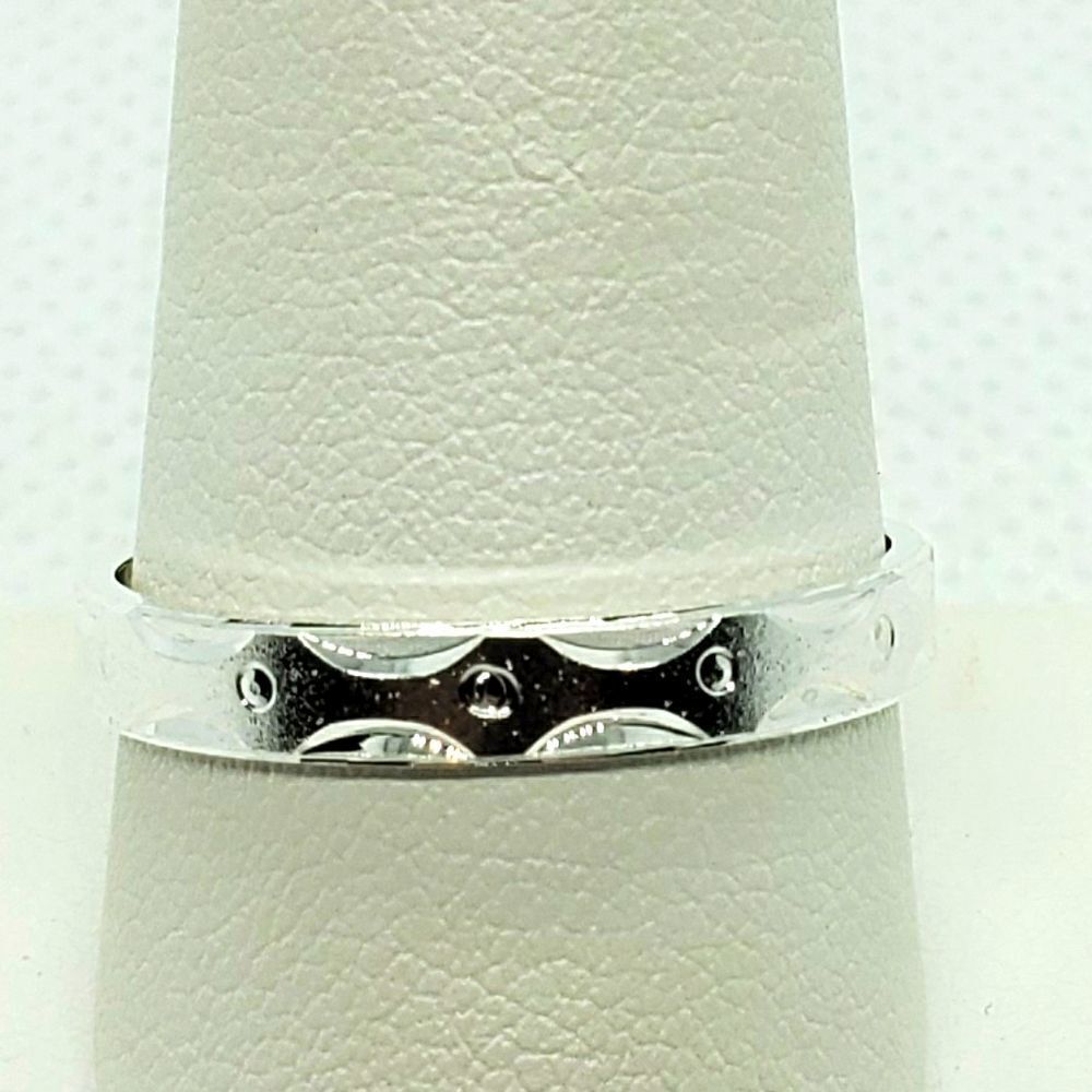 Sterling Silver Patterned Ring